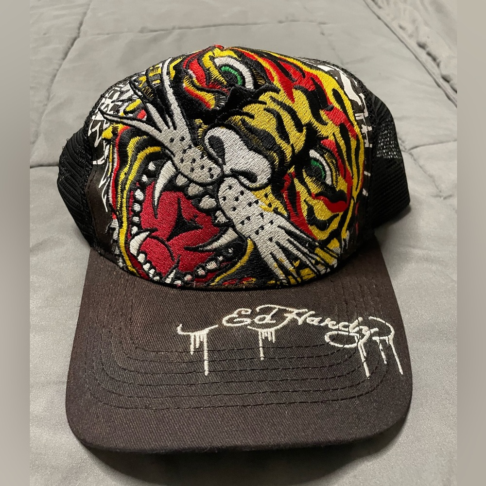 Ed Hardy Trucker Hat Cap Tiger Embroidered Snapback - Black